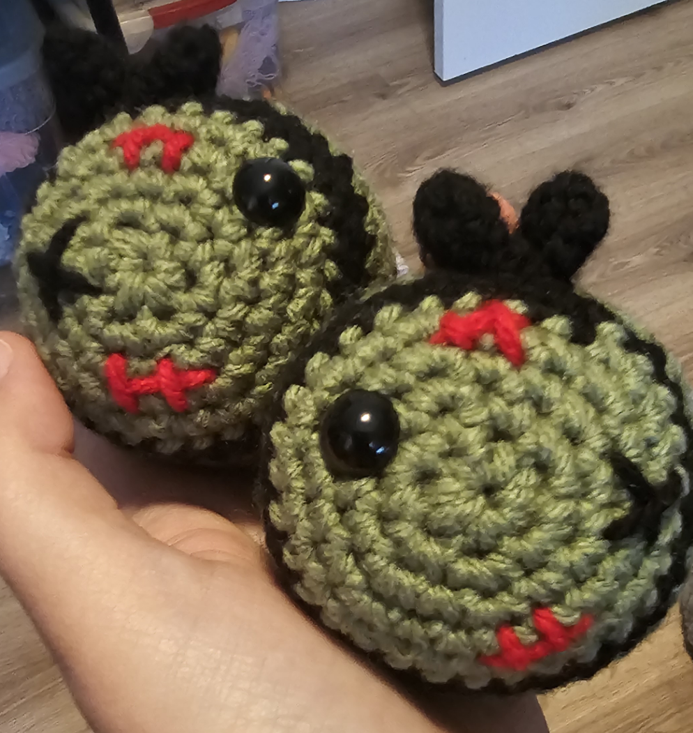 Zom-bees