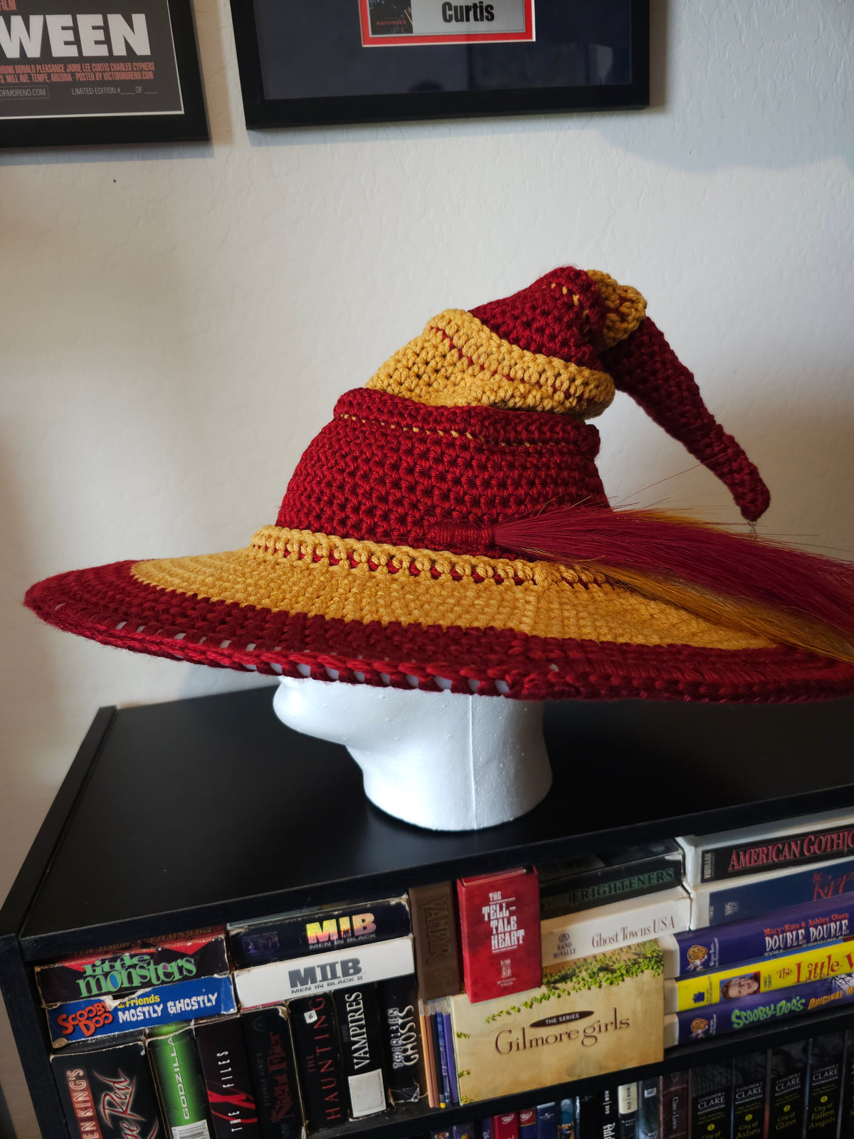 Witch/Wizard Hat - Gryffindor Inspired