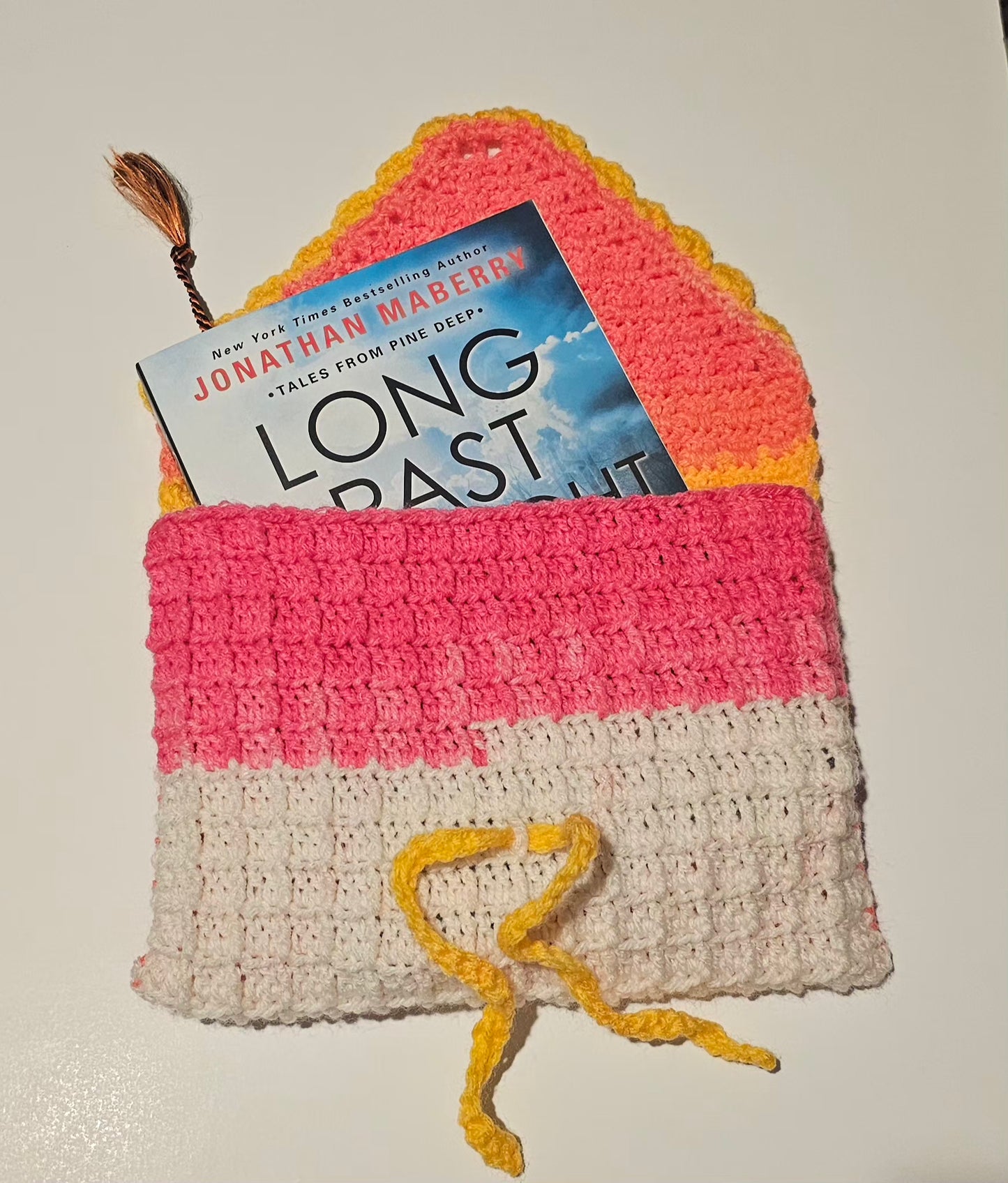 Cottage Book Sleeve
